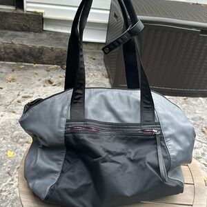 Lululemon Free to Be bag
